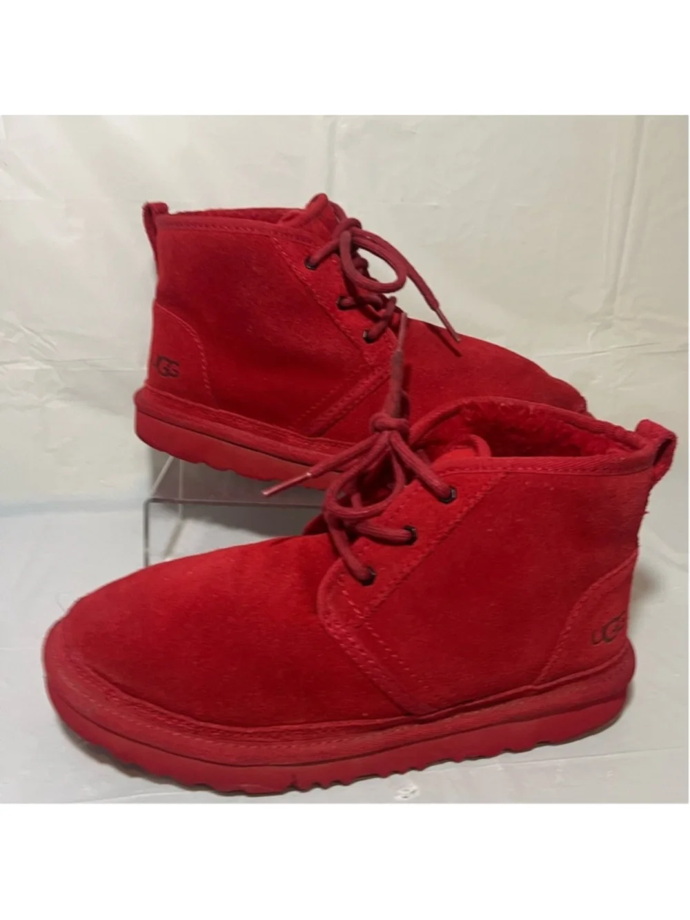 UGG Neumel II 101732 Red Suede chukka boots Red Winter & Rain Boots size 6